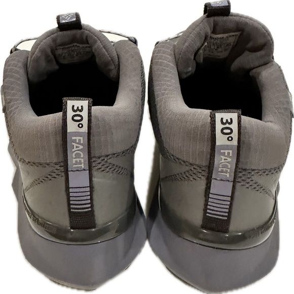 Columbia Women's Facet 30 OutDry Shoe - Picture 5 of 7